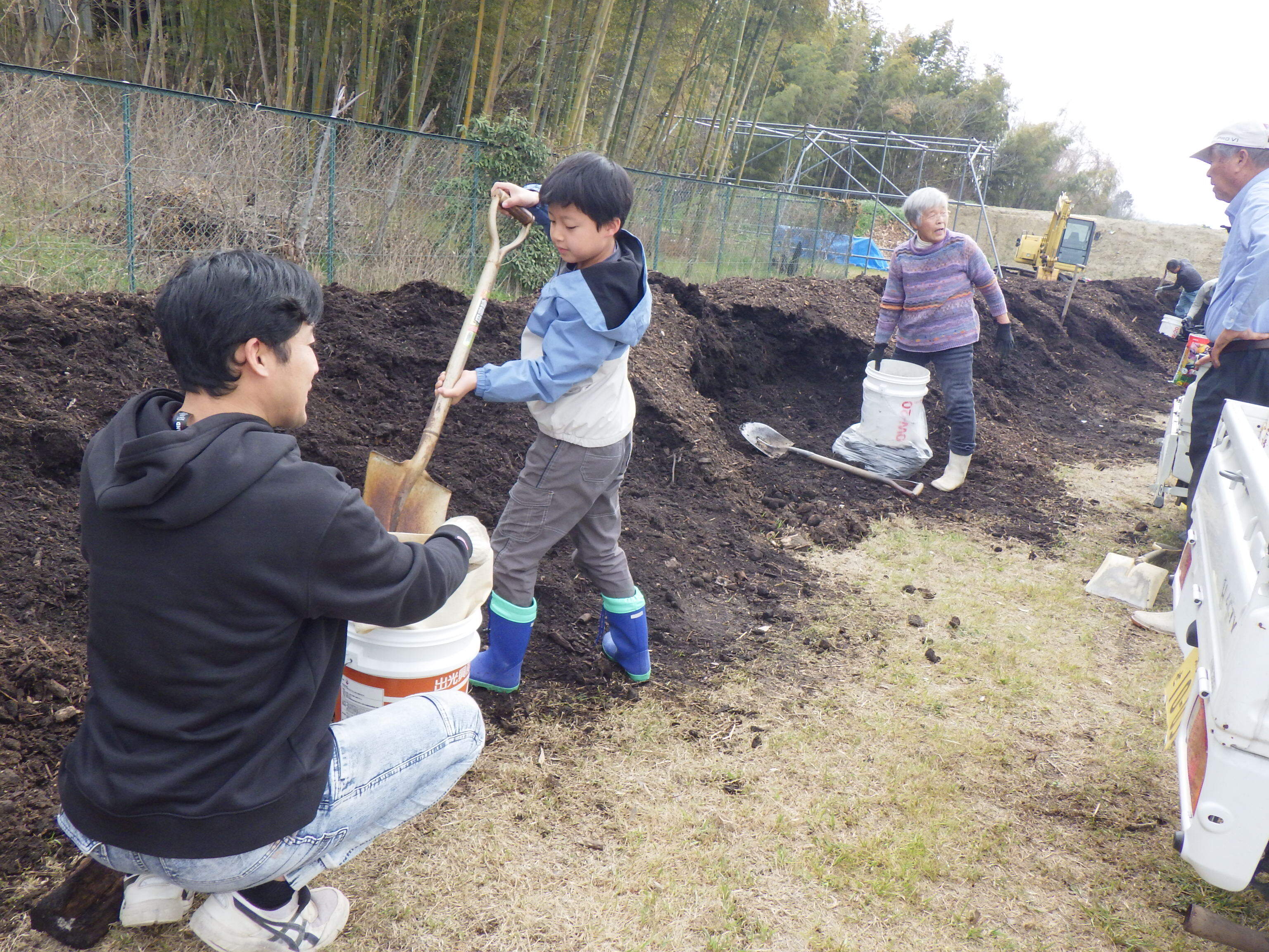 チップ配布の様子（3）