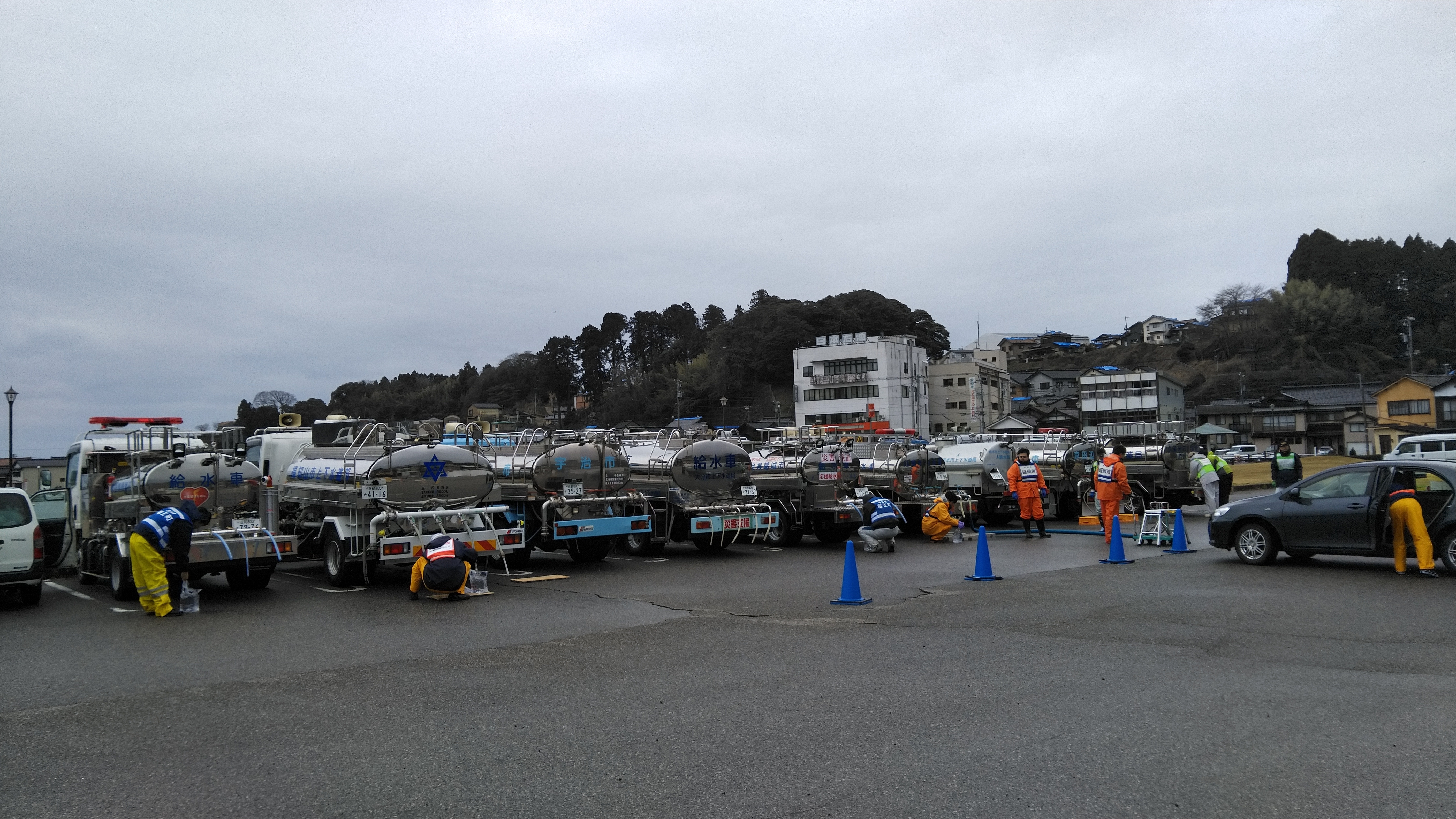 おうきゅうきゅうすいかつどうじょうきょう　いやさかひろば